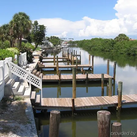 A Beach Retreat On Casey Key 